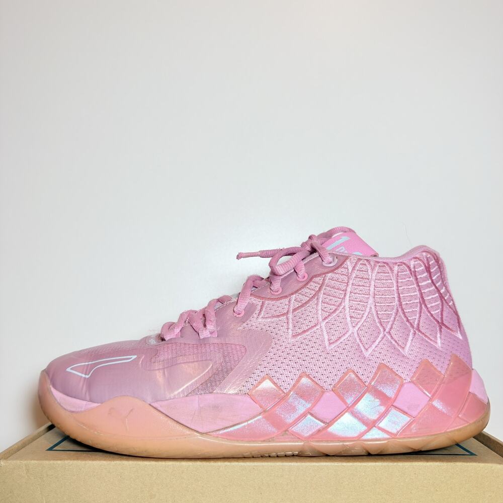Puma LaMelo Ball MB.01 Iridescent Pink Rare Mens Size 11.5 Basketball Shoes Used